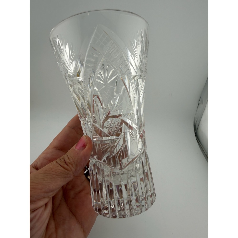Clear Cut Crystal Starburst Flared Flower Vase - Picture 7 of 9